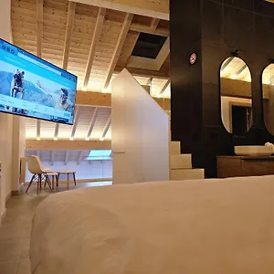 https://tuapartamento-lindapamplona-boutique.sansebastianhotels.net